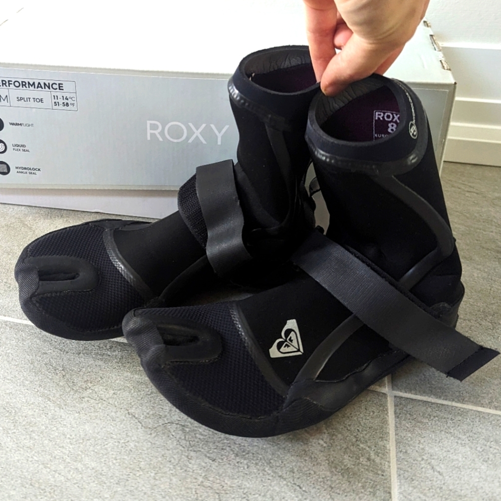Roxy 3mm surf booties (boots/water shoes)